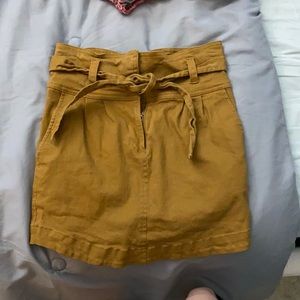 Brown stretchy skirt